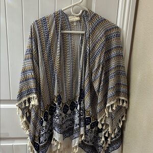 Bobbie Brooks Geometric Kimono in Blue and Tan